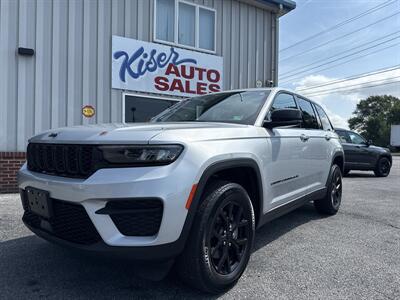 2024 Jeep Grand Cherokee Altitude X   - Photo 1 - Stuarts Draft, VA 24477