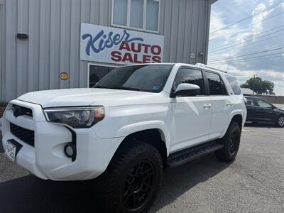 2016 Toyota 4Runner SR5 - Photo 2 - Stuarts Draft, VA 24477