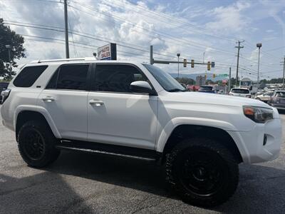 2016 Toyota 4Runner SR5 - Photo 5 - Stuarts Draft, VA 24477