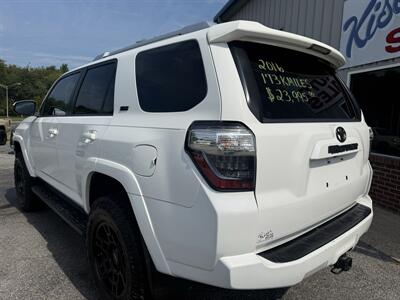 2016 Toyota 4Runner SR5 - Photo 9 - Stuarts Draft, VA 24477