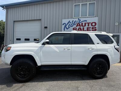 2016 Toyota 4Runner SR5 - Photo 11 - Stuarts Draft, VA 24477
