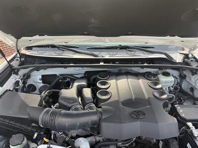 2016 Toyota 4Runner SR5 - Photo 33 - Stuarts Draft, VA 24477