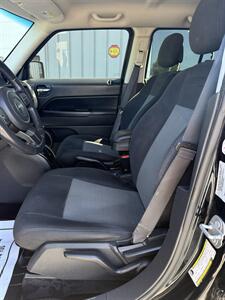 2017 Jeep Patriot Latitude   - Photo 15 - Stuarts Draft, VA 24477