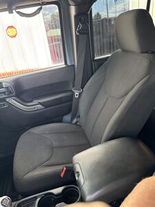 2015 Jeep Wrangler Unlimited Sport   - Photo 20 - Stuarts Draft, VA 24477