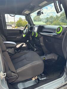 2015 Jeep Wrangler Unlimited Sport   - Photo 26 - Stuarts Draft, VA 24477