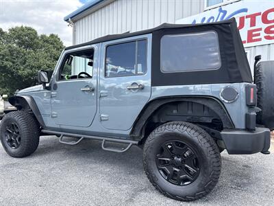 2015 Jeep Wrangler Unlimited Sport   - Photo 10 - Stuarts Draft, VA 24477