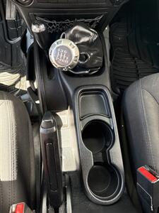 2015 Jeep Wrangler Unlimited Sport   - Photo 18 - Stuarts Draft, VA 24477