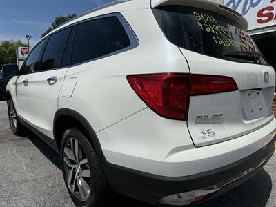 2018 Honda Pilot Elite - Photo 9 - Stuarts Draft, VA 24477