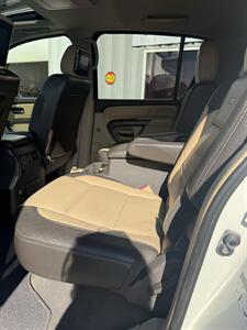 2015 Nissan Armada Platinum - Photo 28 - Stuarts Draft, VA 24477