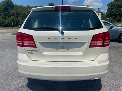 2018 Dodge Journey VALUE PACKAGE   - Photo 9 - Stuarts Draft, VA 24477