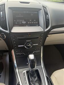2015 Ford Edge Titanium   - Photo 19 - Stuarts Draft, VA 24477