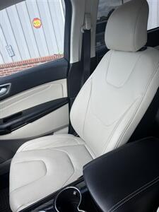 2015 Ford Edge Titanium   - Photo 22 - Stuarts Draft, VA 24477