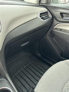 2022 Chevrolet Equinox LT   - Photo 21 - Stuarts Draft, VA 24477