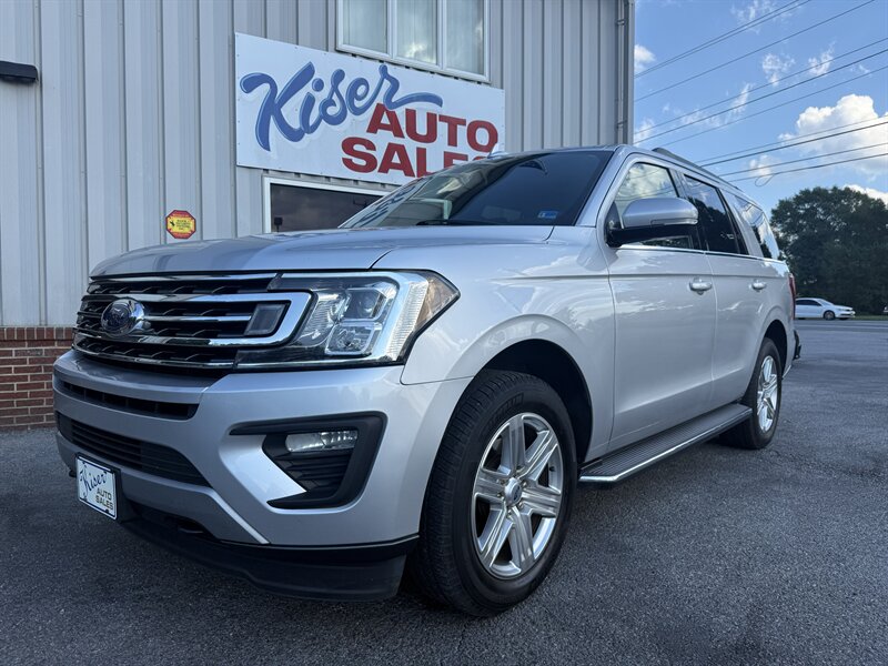 2019 Ford Expedition XLT   - Photo 1 - Stuarts Draft, VA 24477