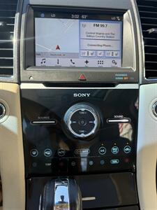 2017 Ford Taurus Limited   - Photo 16 - Stuarts Draft, VA 24477