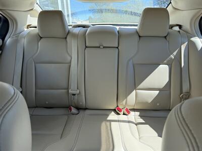 2017 Ford Taurus Limited   - Photo 23 - Stuarts Draft, VA 24477