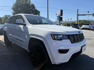 2022 Jeep Grand Cherokee WK Laredo X - Photo 4 - Stuarts Draft, VA 24477