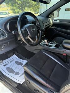 2022 Jeep Grand Cherokee WK Laredo X - Photo 16 - Stuarts Draft, VA 24477