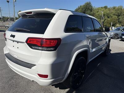 2022 Jeep Grand Cherokee WK Laredo X - Photo 18 - Stuarts Draft, VA 24477