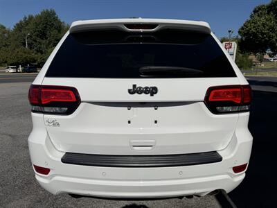 2022 Jeep Grand Cherokee WK Laredo X - Photo 10 - Stuarts Draft, VA 24477