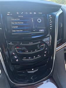 2019 Cadillac Escalade Premium Luxury   - Photo 19 - Stuarts Draft, VA 24477
