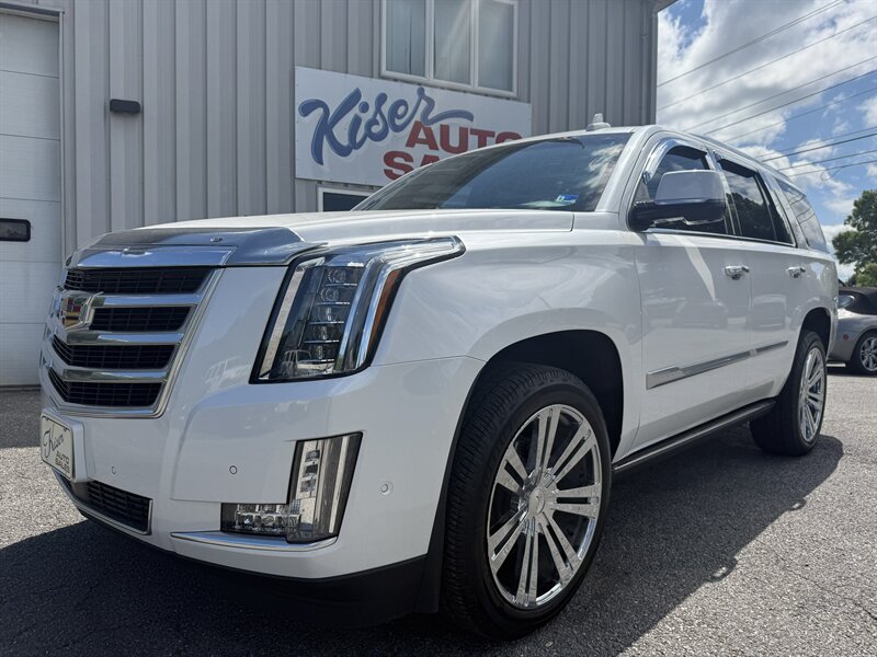 2019 Cadillac Escalade AWD Premium Luxury's photo