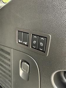 2019 Cadillac Escalade Premium Luxury   - Photo 35 - Stuarts Draft, VA 24477