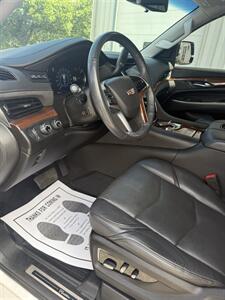 2019 Cadillac Escalade Premium Luxury   - Photo 14 - Stuarts Draft, VA 24477
