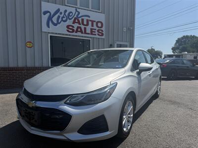 2019 Chevrolet Cruze LT - Photo 3 - Stuarts Draft, VA 24477