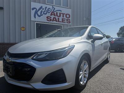 2019 Chevrolet Cruze LT - Photo 1 - Stuarts Draft, VA 24477