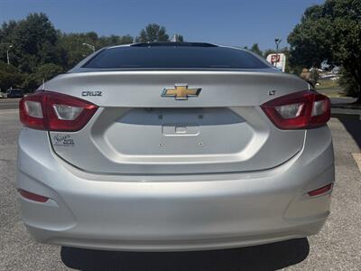 2019 Chevrolet Cruze LT - Photo 8 - Stuarts Draft, VA 24477