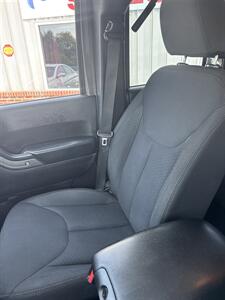 2017 Jeep Wrangler Unlimited Sport   - Photo 20 - Stuarts Draft, VA 24477