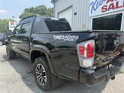 2020 Toyota Tacoma TRD Sport - Photo 11 - Stuarts Draft, VA 24477
