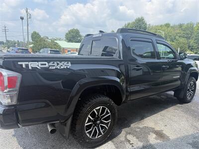 2020 Toyota Tacoma TRD Sport - Photo 8 - Stuarts Draft, VA 24477