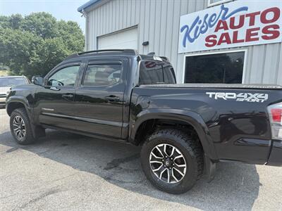 2020 Toyota Tacoma TRD Sport - Photo 12 - Stuarts Draft, VA 24477