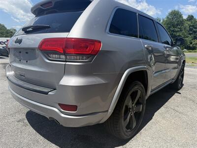 2015 Jeep Grand Cherokee Altitude   - Photo 8 - Stuarts Draft, VA 24477
