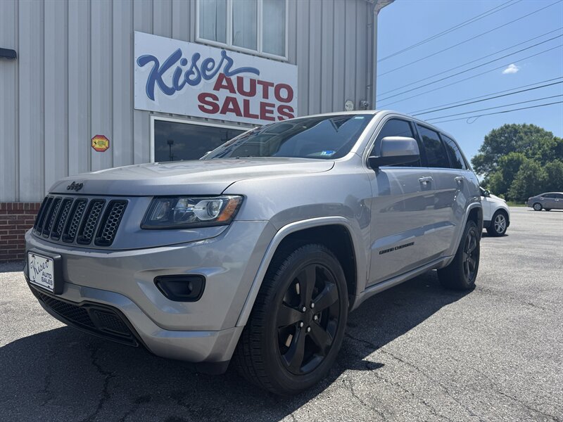 2015 Jeep Grand Cherokee Altitude 4WD's photo