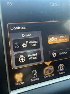 2015 Jeep Grand Cherokee Altitude   - Photo 21 - Stuarts Draft, VA 24477