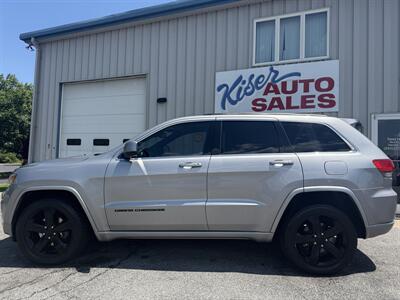 2015 Jeep Grand Cherokee Altitude   - Photo 12 - Stuarts Draft, VA 24477