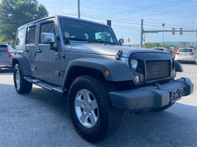 2014 Jeep Wrangler Sport   - Photo 5 - Stuarts Draft, VA 24477