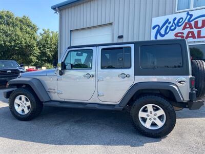 2014 Jeep Wrangler Sport   - Photo 13 - Stuarts Draft, VA 24477