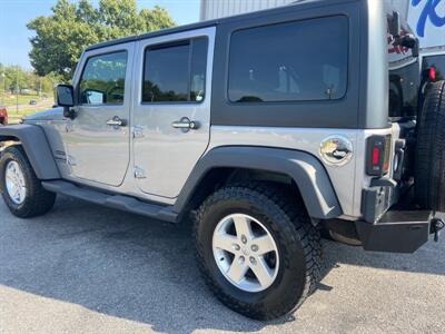 2014 Jeep Wrangler Sport   - Photo 12 - Stuarts Draft, VA 24477