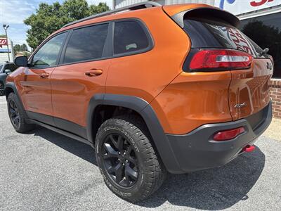 2016 Jeep Cherokee Trailhawk   - Photo 9 - Stuarts Draft, VA 24477