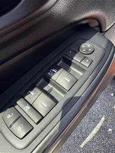 2016 Jeep Cherokee Trailhawk   - Photo 12 - Stuarts Draft, VA 24477