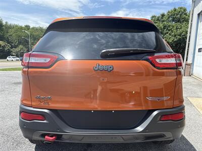 2016 Jeep Cherokee Trailhawk   - Photo 8 - Stuarts Draft, VA 24477