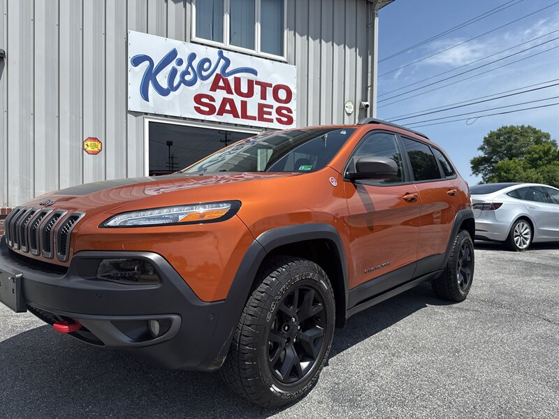 2016 Jeep Cherokee Trailhawk - Photo 1 - Stuarts Draft, VA 24477