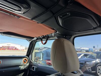 2020 Jeep Gladiator Sport S   - Photo 26 - Schoolcraft, MI 49087