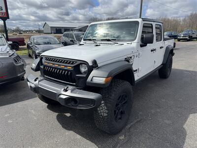2020 Jeep Gladiator Sport S   - Photo 3 - Schoolcraft, MI 49087