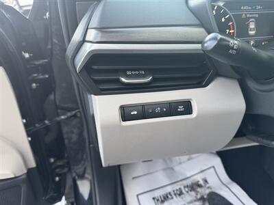 2024 Nissan Altima 2.5 SV   - Photo 9 - Schoolcraft, MI 49087