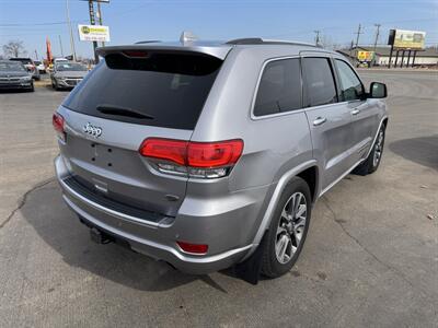 2018 Jeep Grand Cherokee Overland   - Photo 3 - Schoolcraft, MI 49087